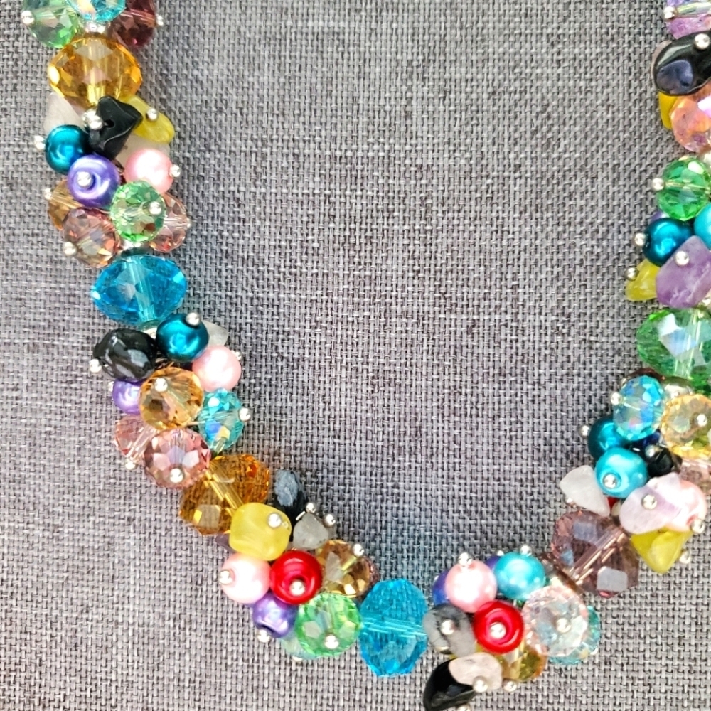 Woven Beaded Necklace Multicolor - Picture 5 of 11